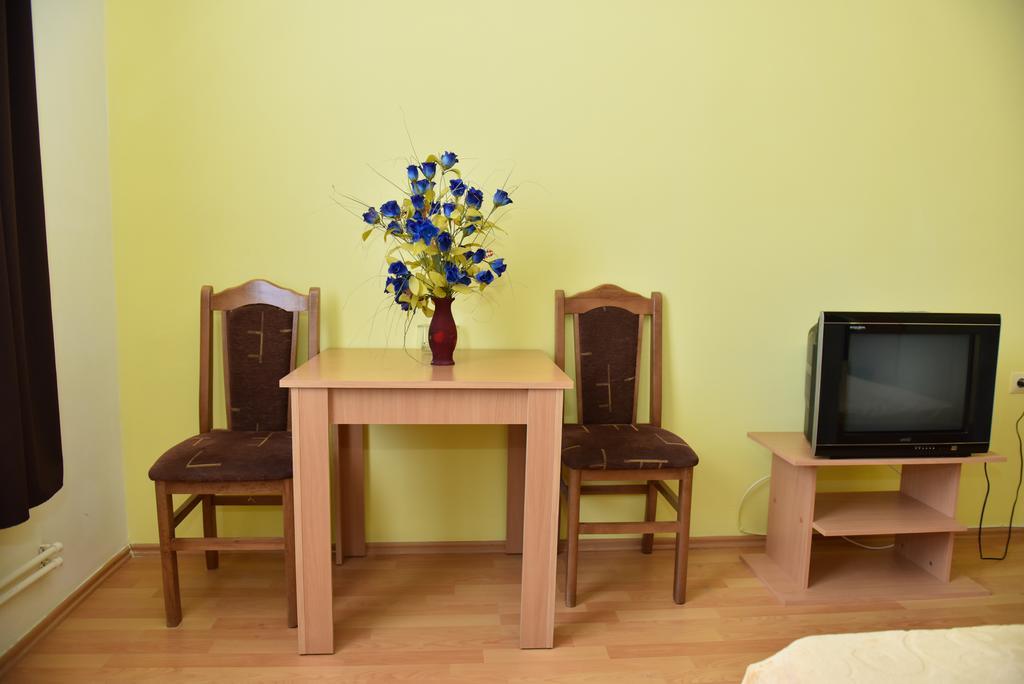 Hostel Milkaza Novi Sad Extérieur photo
