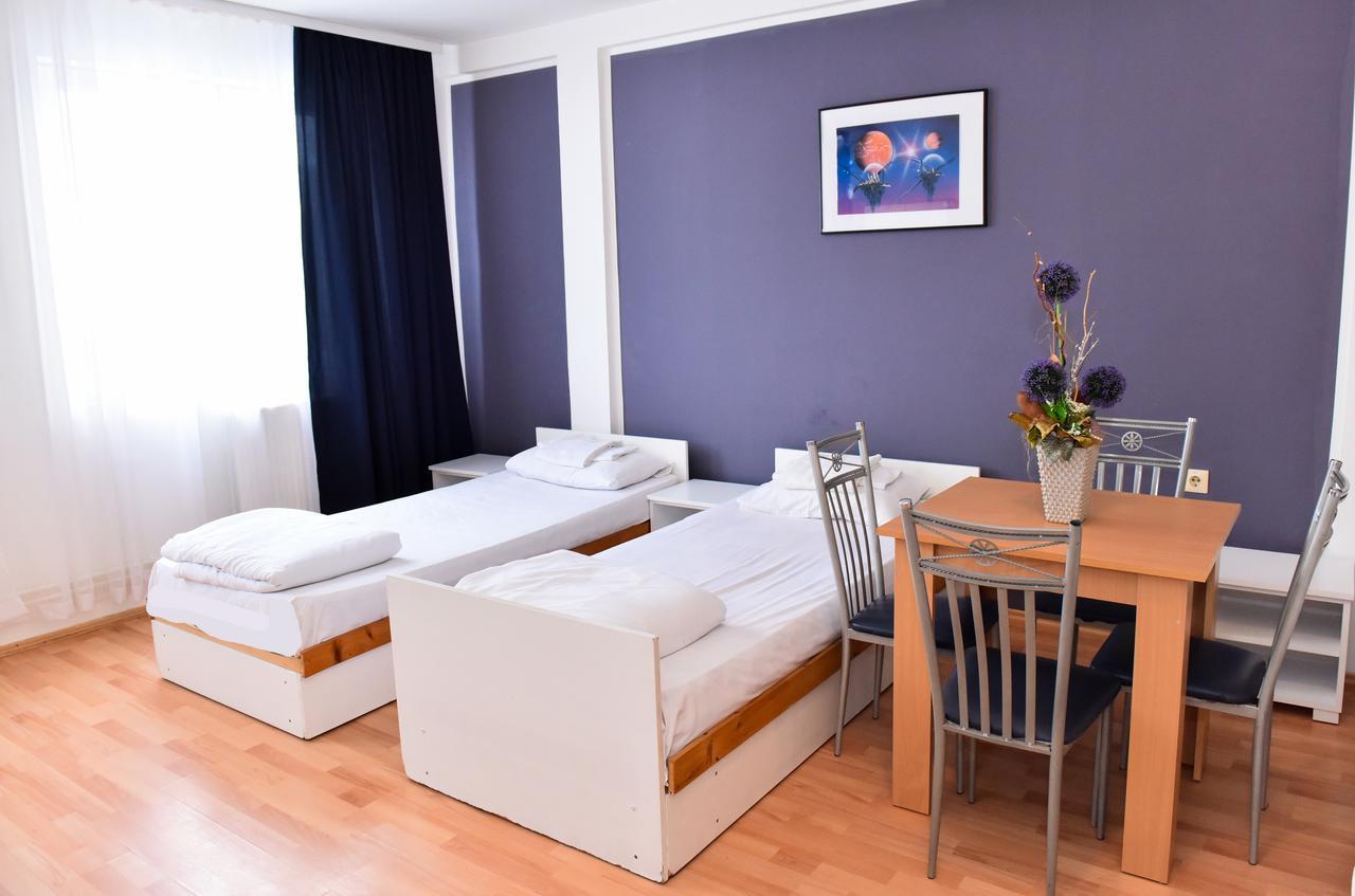 Hostel Milkaza Novi Sad Extérieur photo