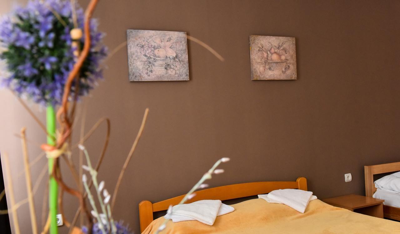 Hostel Milkaza Novi Sad Extérieur photo