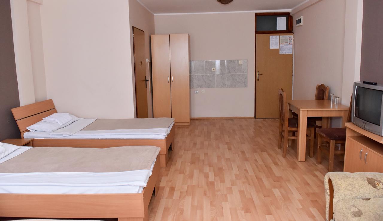 Hostel Milkaza Novi Sad Extérieur photo