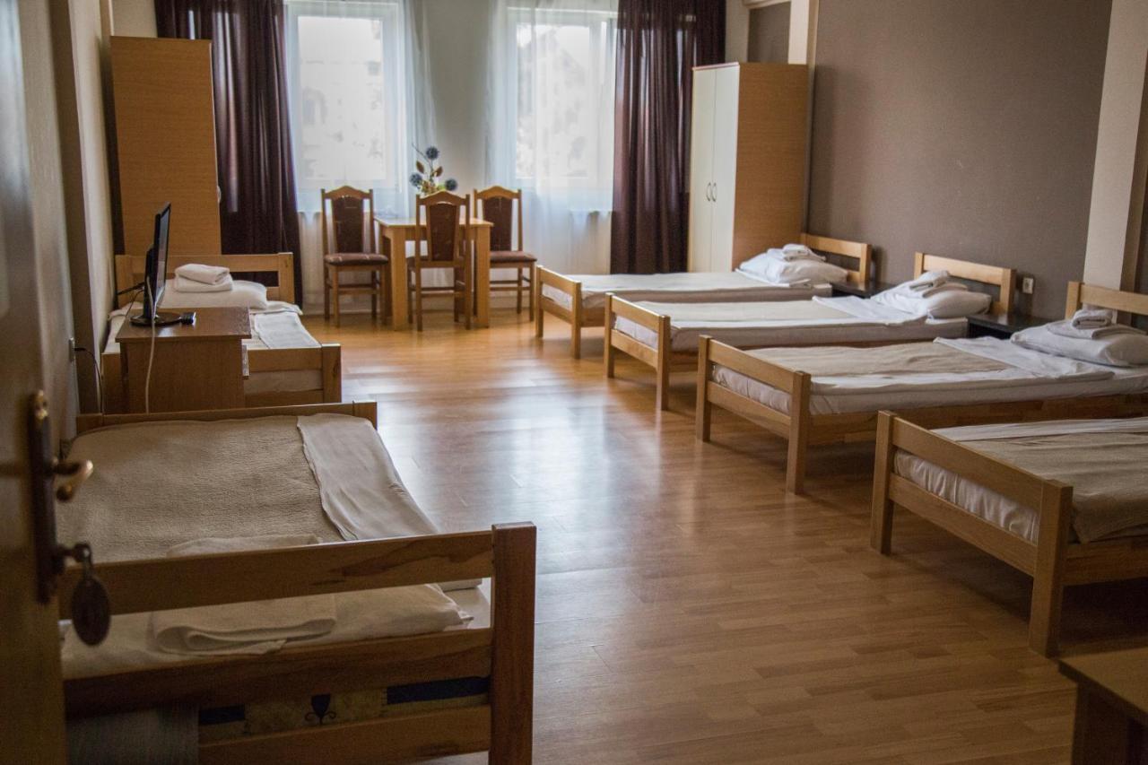 Hostel Milkaza Novi Sad Extérieur photo