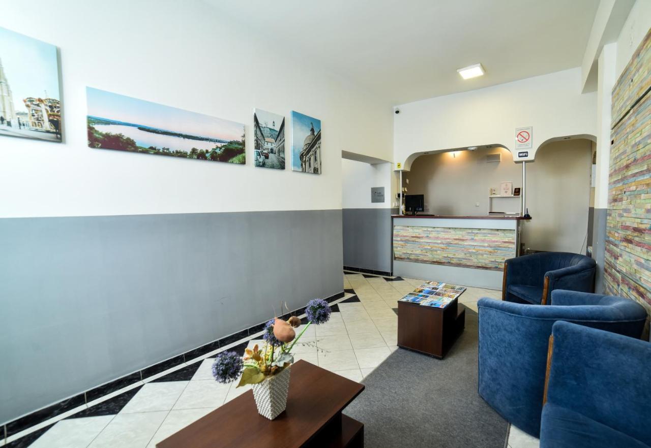 Hostel Milkaza Novi Sad Extérieur photo